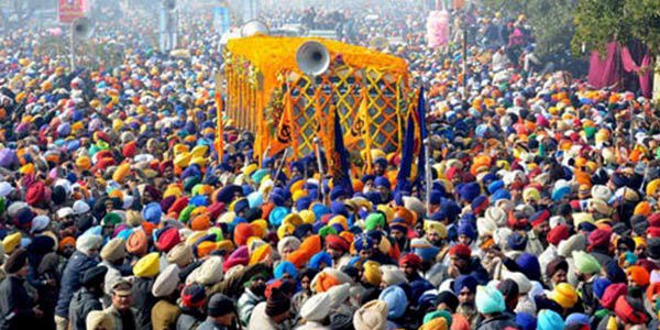 ਕੀ ਸਿੱਖਾਂ ਨੂੰ ਆਪਣੇ ਸਤਿਗੁਰਾਂ ਦੇ ਸਰੀਰਕ ਜਨਮ-ਮਰਨ ਦਿਨ ਮਨਾਉਣੇ ਚਾਹੀਦੇ ਹਨ?